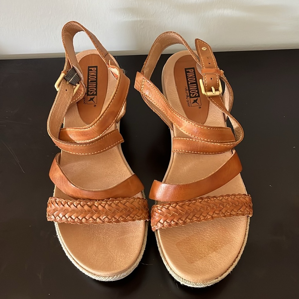 PIKOLINOS Tan Leather Sandals